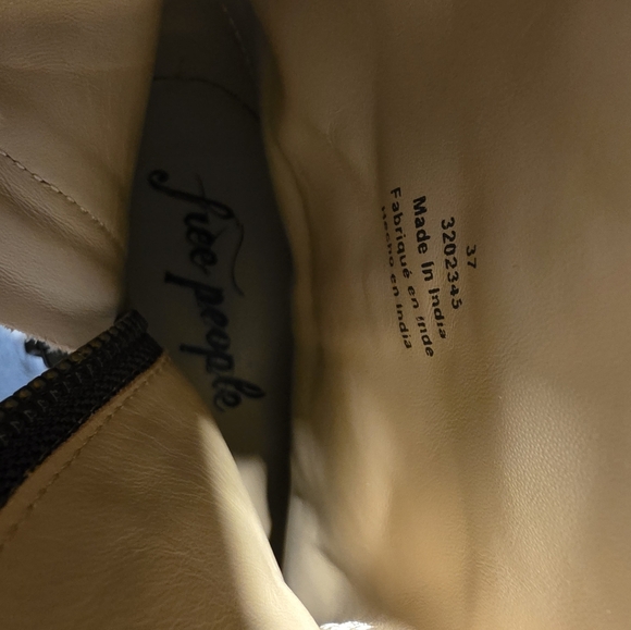 Free People Brown Suede Ankle made  Boots In India Size 37 - Picture 6 of 7